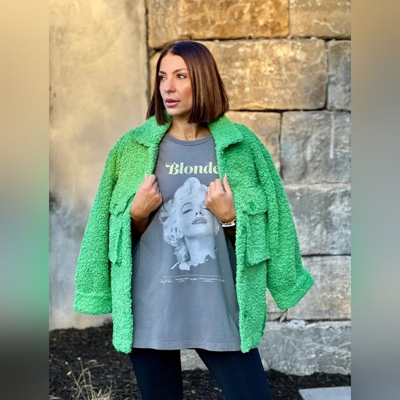 Sherpa Jacket - Picture 2 of 4